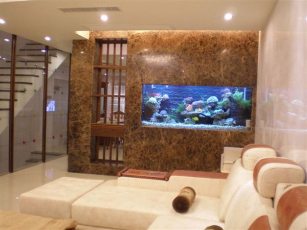 大理石包边鱼缸